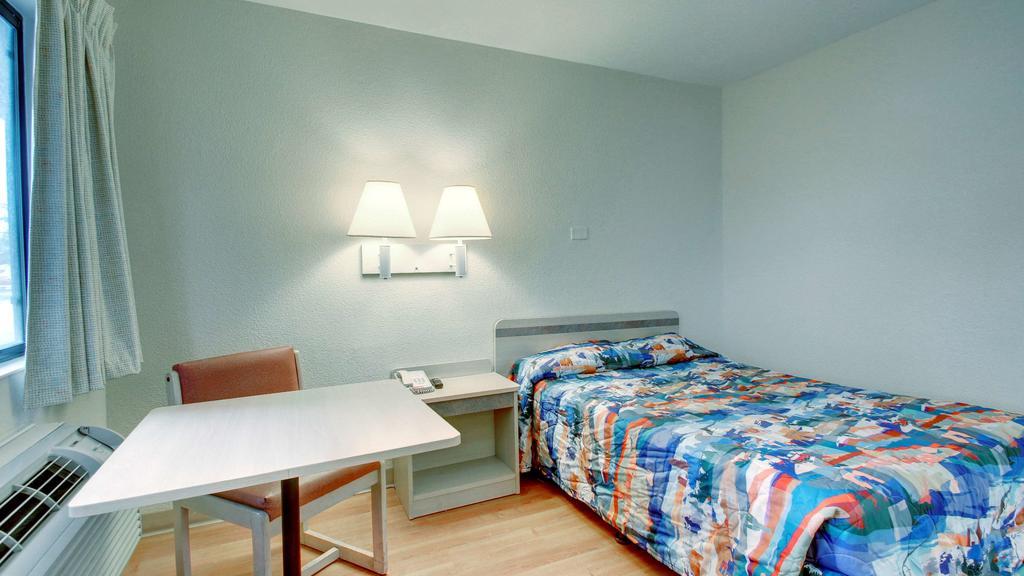 Motel 6 Manhattan Kansas Kültér fotó